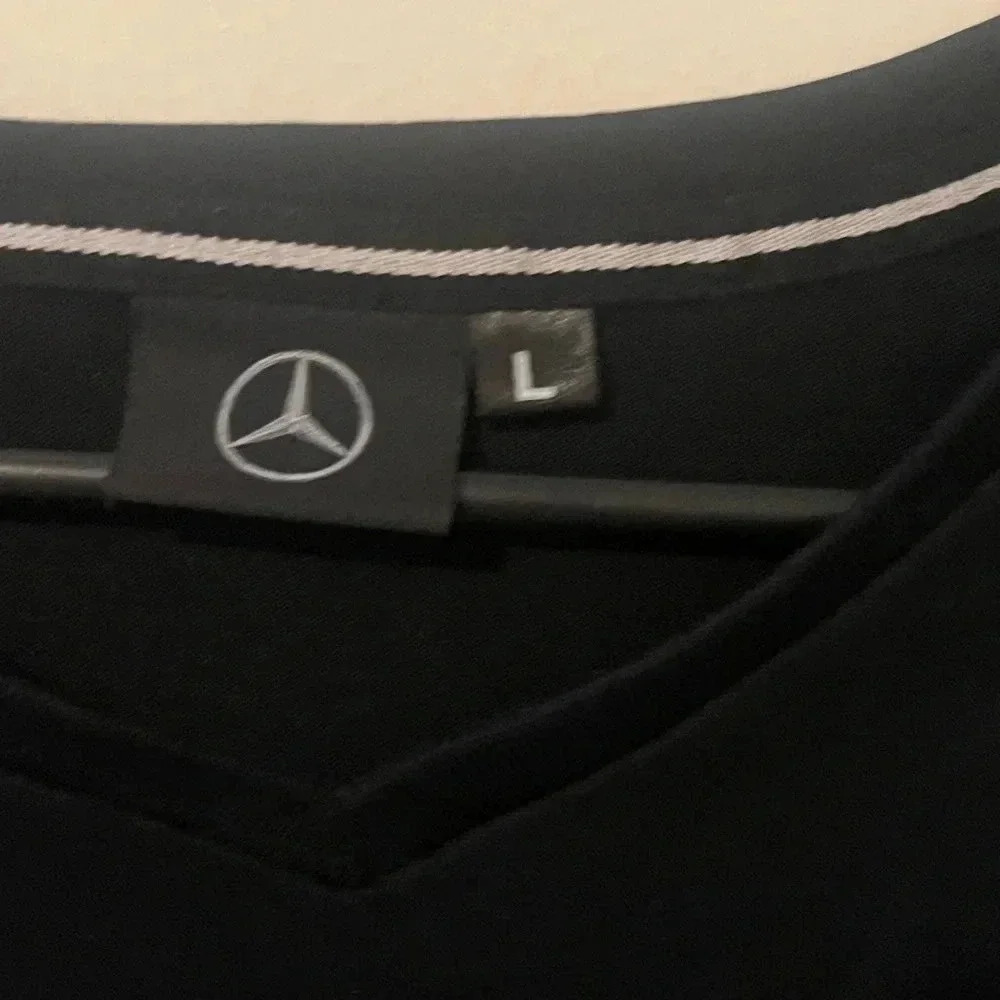 🖤Men’s Mercedes Benz Tee🖤 Large very nice - Picture 3 of 4